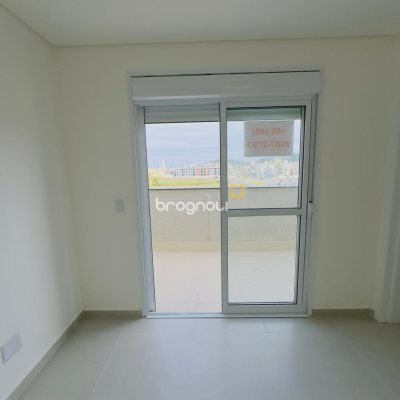 Cobertura, 3 quartos (sendo 3 suítes), 2 garagens, no bairro Ingleses em Florianópolis