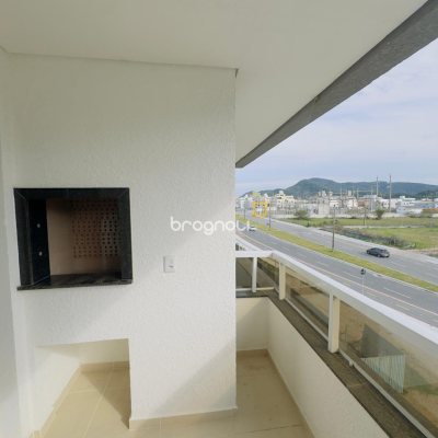 Cobertura, 3 quartos (sendo 3 suítes), 2 garagens, no bairro Ingleses em Florianópolis