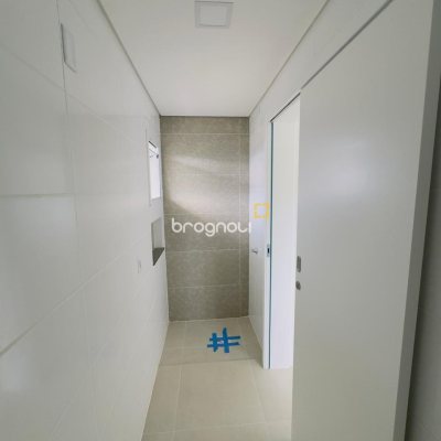 Cobertura, 3 quartos (sendo 3 suítes), 2 garagens, no bairro Ingleses em Florianópolis