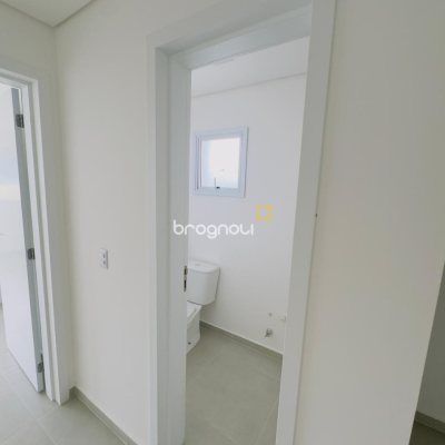 Cobertura, 3 quartos (sendo 3 suítes), 2 garagens, no bairro Ingleses em Florianópolis