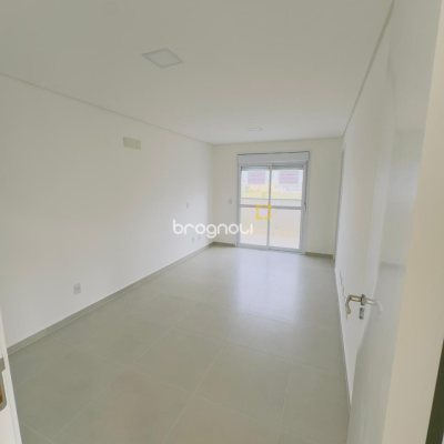 Cobertura, 3 quartos (sendo 3 suítes), 2 garagens, no bairro Ingleses em Florianópolis