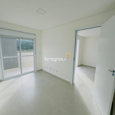 Cobertura, 3 quartos (sendo 3 suítes), 2 garagens, no bairro Ingleses em Florianópolis