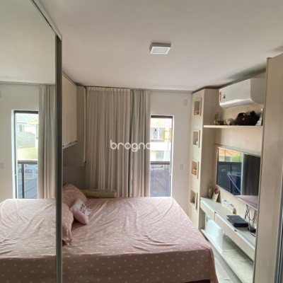 Casa com 120m², 3 quartos (sendo 1 suíte), 2 garagens, no bairro Ingleses do Rio Vermelho em Florianópolis