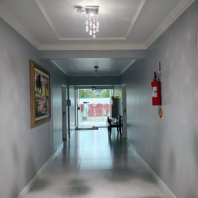 Apartamento com 116m², 3 quartos (sendo 1 suíte), 1 garagem, no bairro Coqueiros em Florianópolis