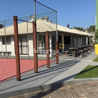 Apartamento com 75m², 2 quartos, 1 garagem, no bairro Ingleses em Florianópolis