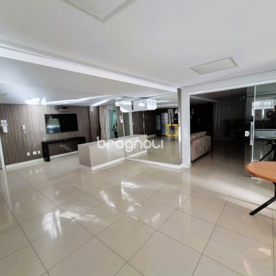 Apartamento com 88m², 2 quartos (sendo 1 suíte), 1 garagem, no bairro Praia Comprida em São José