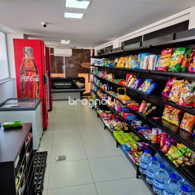 Apartamento com 88m², 2 quartos (sendo 1 suíte), 1 garagem, no bairro Praia Comprida em São José