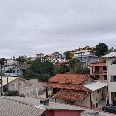 Apartamento com 56m², 2 quartos (sendo 1 suíte), 1 garagem, no bairro Santinho em Florianópolis
