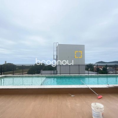 Loft com 73m², no bairro Campeche em Florianópolis