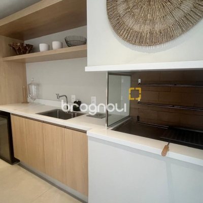 Loft com 73m², no bairro Campeche em Florianópolis