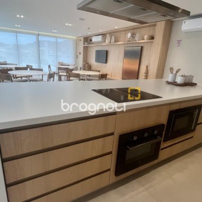 Loft com 73m², no bairro Campeche em Florianópolis