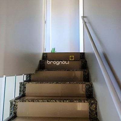 Casa com 103m², 2 quartos (sendo 2 suítes), 1 garagem, no bairro São João do Rio Vermelho em Florianópolis