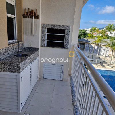 Apartamento com 71m², 2 quartos (sendo 1 suíte), 1 garagem, no bairro Ingleses em Florianópolis