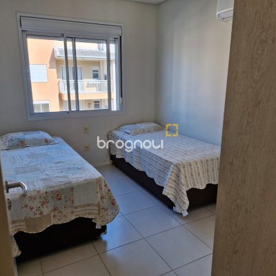 Apartamento com 71m², 2 quartos (sendo 1 suíte), 1 garagem, no bairro Ingleses em Florianópolis