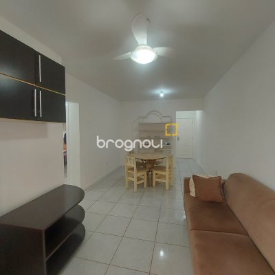 Apartamento com 65m², 2 quartos, 1 garagem, no bairro Córrego Grande em Florianópolis