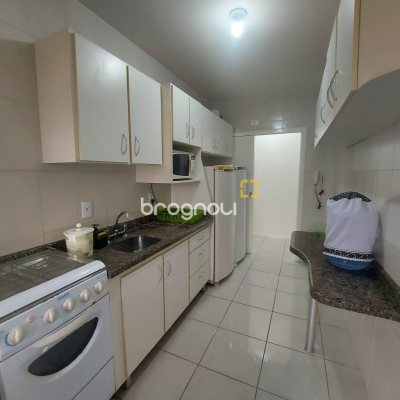 Apartamento com 65m², 2 quartos, 1 garagem, no bairro Córrego Grande em Florianópolis