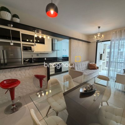 Apartamento com 65m², 2 quartos (sendo 1 suíte), 1 garagem, no bairro Itacorubi em Florianópolis