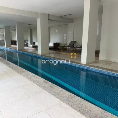 Apartamento com 65m², 2 quartos (sendo 1 suíte), 1 garagem, no bairro Itacorubi em Florianópolis