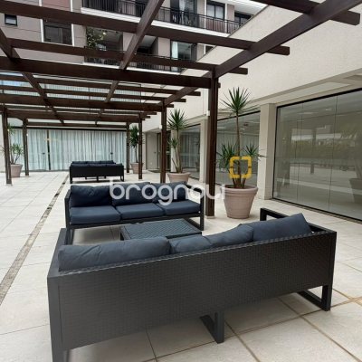 Apartamento com 65m², 2 quartos (sendo 1 suíte), 1 garagem, no bairro Itacorubi em Florianópolis