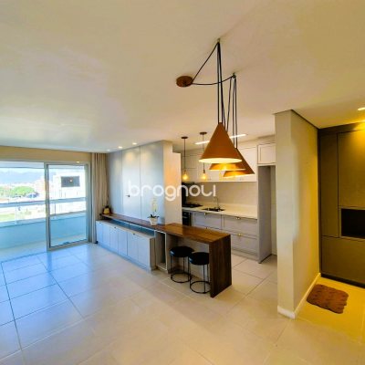 Apartamento com 76m², 2 quartos (sendo 1 suíte), 1 garagem, no bairro Jardim Atlântico em Florianópolis