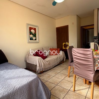 Apartamento com 46m², 1 quarto, 1 garagem, no bairro Canasvieiras em Florianópolis