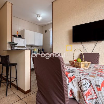 Apartamento com 46m², 1 quarto, 1 garagem, no bairro Canasvieiras em Florianópolis