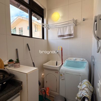 Apartamento com 46m², 1 quarto, 1 garagem, no bairro Canasvieiras em Florianópolis