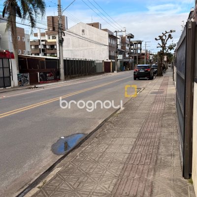 Apartamento com 46m², 1 quarto, 1 garagem, no bairro Canasvieiras em Florianópolis