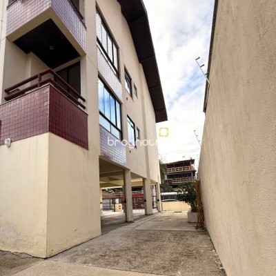 Apartamento com 46m², 1 quarto, 1 garagem, no bairro Canasvieiras em Florianópolis