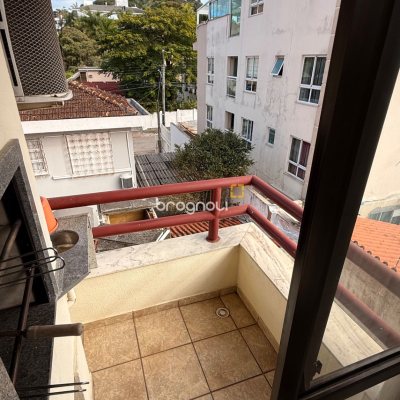 Apartamento com 46m², 1 quarto, 1 garagem, no bairro Canasvieiras em Florianópolis