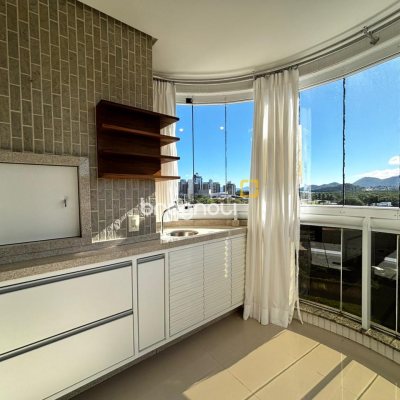 Apartamento com 86m², 3 quartos (sendo 1 suíte), 1 garagem, no bairro Trindade em Florianópolis