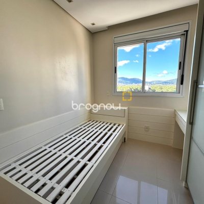 Apartamento com 86m², 3 quartos (sendo 1 suíte), 1 garagem, no bairro Trindade em Florianópolis