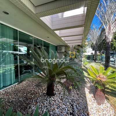 Apartamento com 86m², 3 quartos (sendo 1 suíte), 1 garagem, no bairro Trindade em Florianópolis