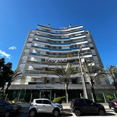 Apartamento com 86m², 3 quartos (sendo 1 suíte), 1 garagem, no bairro Trindade em Florianópolis
