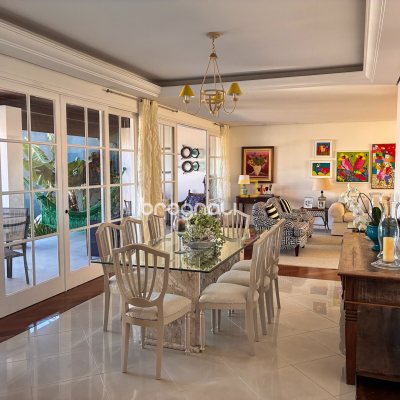 Casa com 375m², 3 quartos (sendo 1 suíte), 4 garagens, no bairro João Paulo em Florianópolis