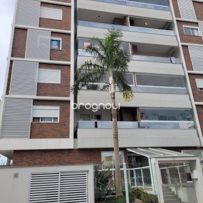 Apartamento com 94m², 3 quartos (sendo 2 suítes), 2 garagens, no bairro Pagani em Palhoça