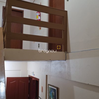 Pousada / Hotel com 450m², 16 quartos, 1 garagem, no bairro Campeche em Florianópolis