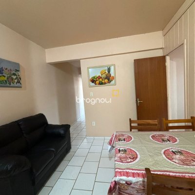Pousada / Hotel com 450m², 16 quartos, 1 garagem, no bairro Campeche em Florianópolis