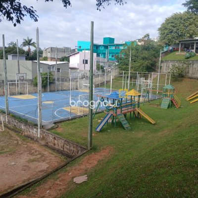 Apartamento com 43m², 2 quartos, 1 garagem, no bairro Bela Vista em São José