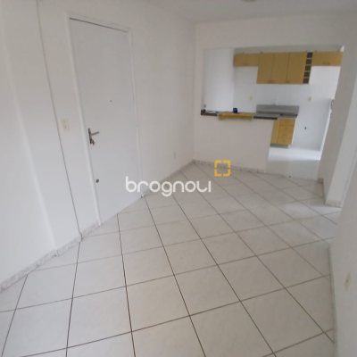 Apartamento com 43m², 2 quartos, 1 garagem, no bairro Bela Vista em São José