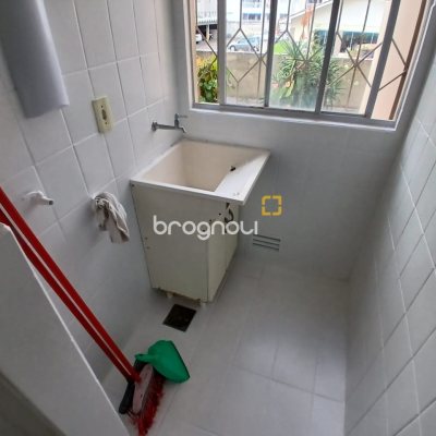 Apartamento com 43m², 2 quartos, 1 garagem, no bairro Bela Vista em São José