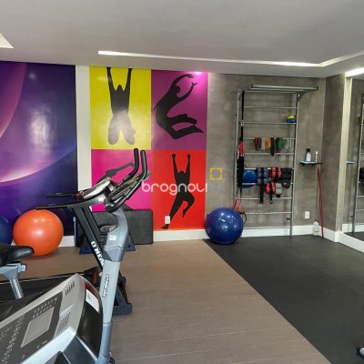 Cobertura com 140m², 2 quartos (sendo 2 suítes), 2 garagens, no bairro Campeche em Florianópolis