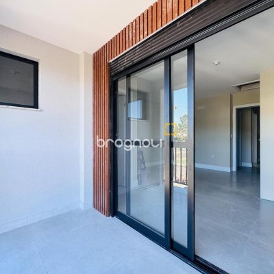 Casa com 118m², 3 quartos (sendo 1 suíte), 2 garagens, no bairro Campeche em Florianópolis