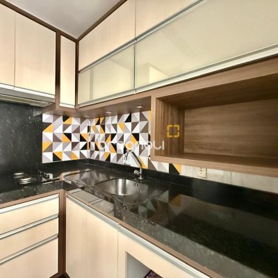 Apartamento com 58m², 2 quartos (sendo 1 suíte), 2 garagens, no bairro Pagani em Palhoça