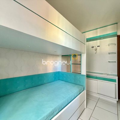 Apartamento com 58m², 2 quartos (sendo 1 suíte), 2 garagens, no bairro Pagani em Palhoça