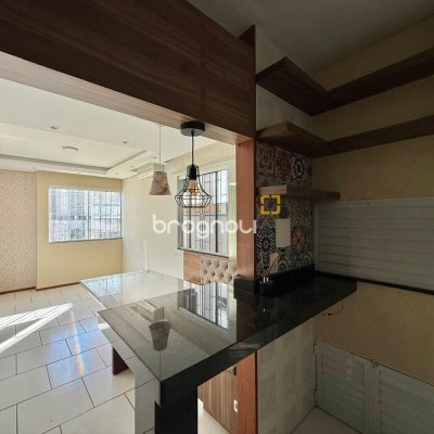 Apartamento com 58m², 2 quartos (sendo 1 suíte), 2 garagens, no bairro Pagani em Palhoça