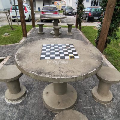 Apartamento com 53m², 2 quartos, 1 garagem, no bairro Ipiranga em São José