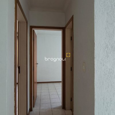 Apartamento com 53m², 2 quartos, 1 garagem, no bairro Ipiranga em São José