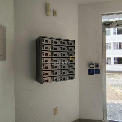 Apartamento com 53m², 2 quartos, 1 garagem, no bairro Ipiranga em São José