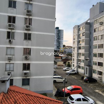 Apartamento com 53m², 2 quartos, 1 garagem, no bairro Ipiranga em São José